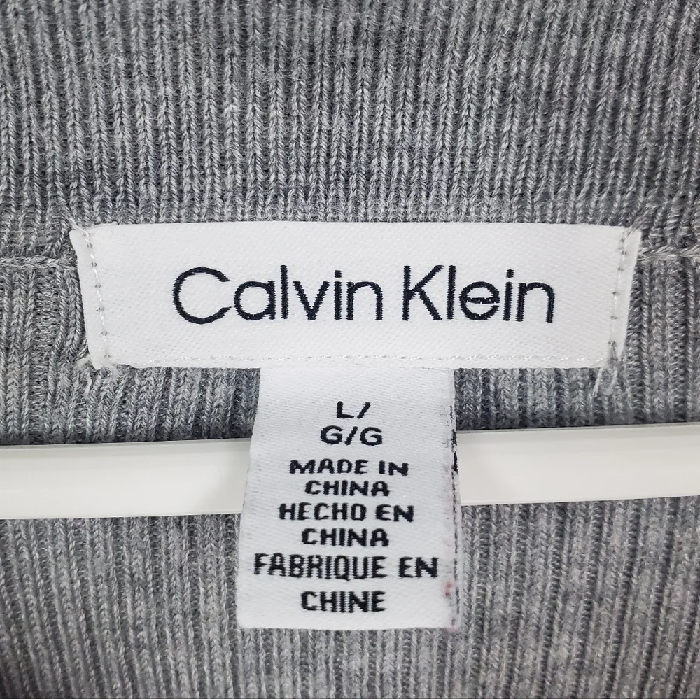 Calvin Klein Size L Gray Ribbed Knit V-Neck Polo Collar Long Sleeve Sweater